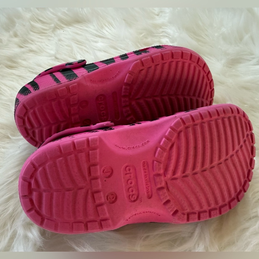 Kids Pink and Black Crocs - Picture 3 of 5